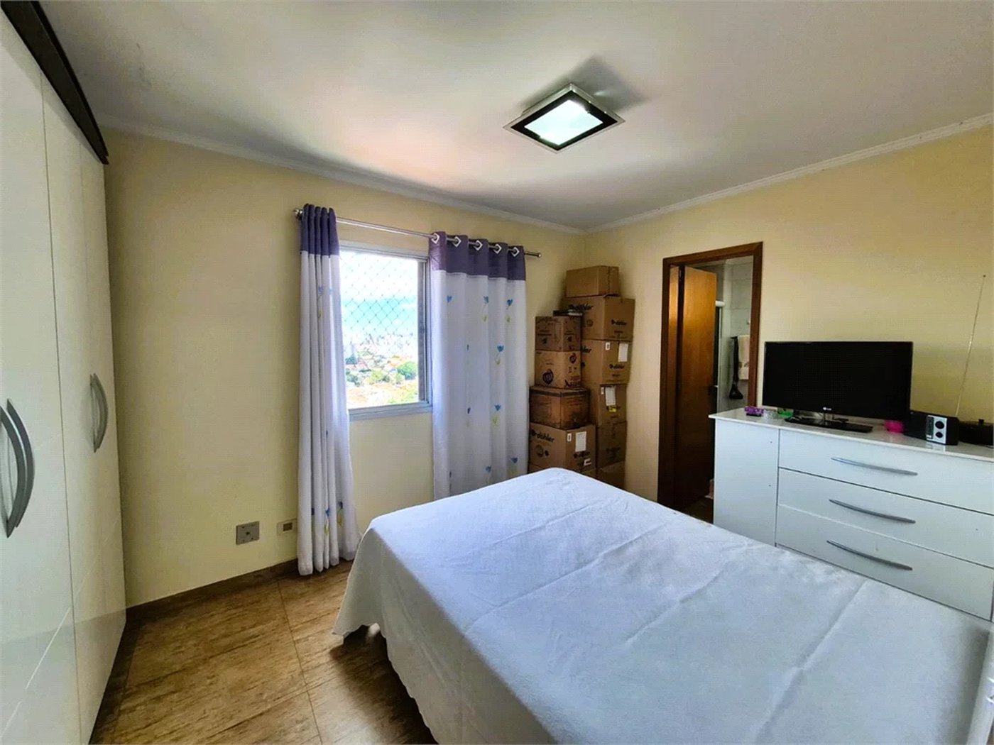 Apartamento à venda com 3 quartos, sendo 1 suíte, em Vila Polopoli, São Paulo, SP