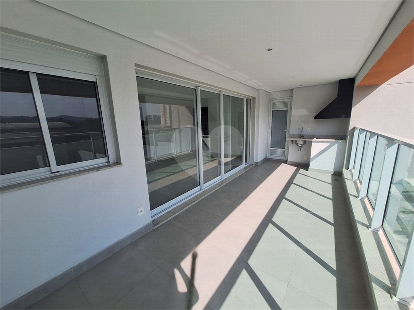 Apartamento à venda com 3 suítes em Vila Mogilar, Mogi das Cruzes, SP