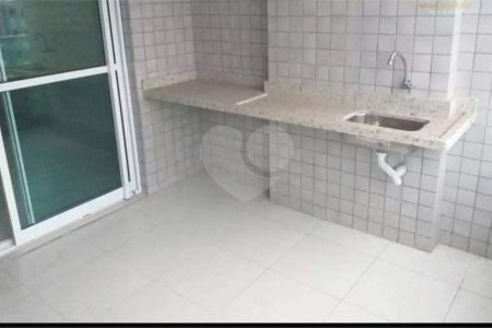 Apartamento à venda com 2 suítes em Ocian, Praia Grande, SP