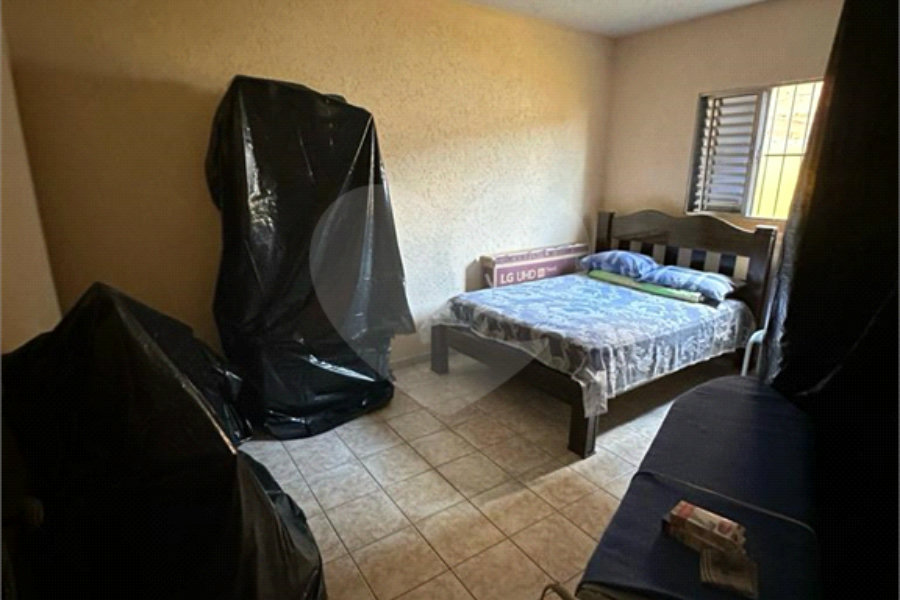 Sobrado à venda com 3 quartos, sendo 1 suíte, em Perus, São Paulo, SP