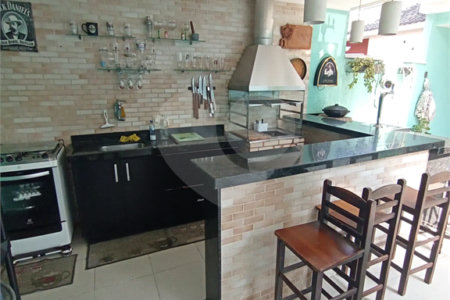 Casa à venda com 3 suítes no condomínio Mansões da Prata, Rio de Janeiro - RJ