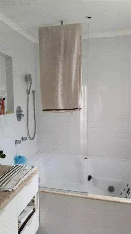 Casa à venda com 3 suítes no condomínio Metropolitan, São Paulo - SP