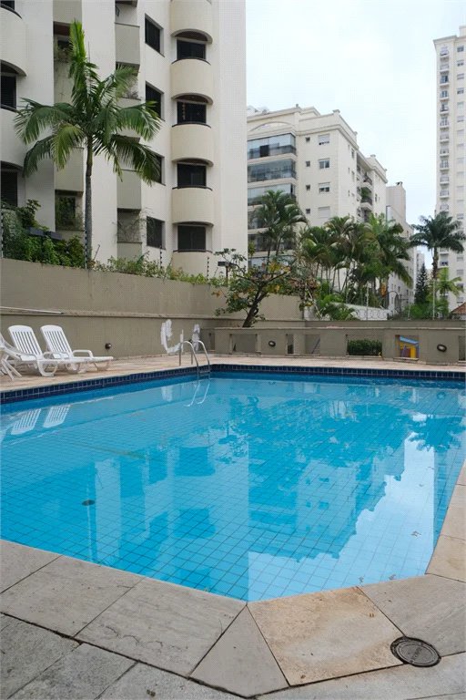 Apartamento à venda com 3 quartos, sendo 1 suíte, em Brooklin Paulista, São Paulo, SP