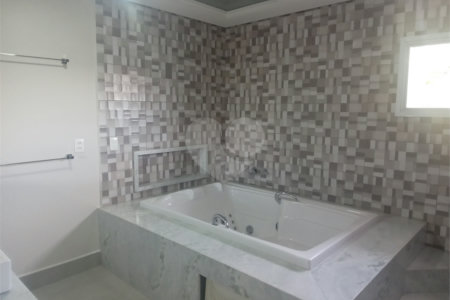 Casa à venda com 4 suítes no condomínio Lago da Boa Vista, Sorocaba - SP