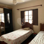 Casa à venda com 4 quartos, sendo 1 suíte, no Centro, Bom Jesus dos Perdões, SP