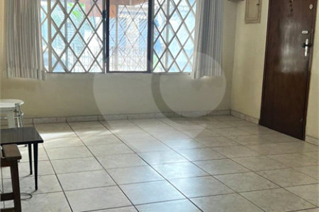 Casa à venda com 3 quartos em Jardim da Saúde, São Paulo, SP