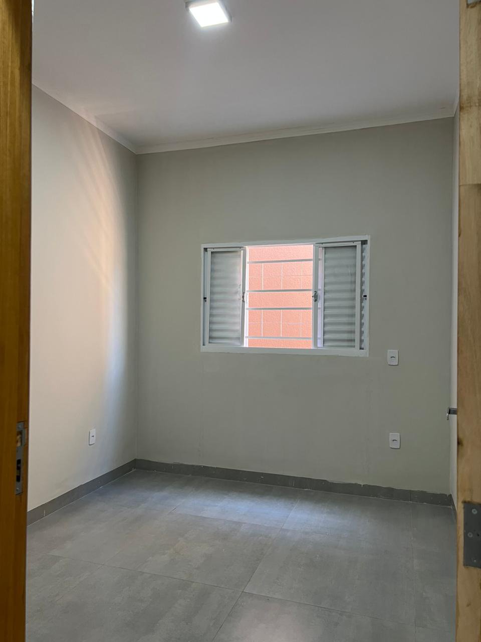 Casa à venda com 2 quartos, sendo 1 suíte,  em Jardim dos Ipes, Três Lagoas, MS