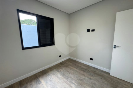 Casa em condomínio à venda com 3 quartos, sendo 1 suíte,  em Vila Alpina, São Paulo, SP