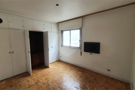 Apartamento à venda com 3 quartos, sendo 2 suítes, em Jardim Paulista, São Paulo, SP