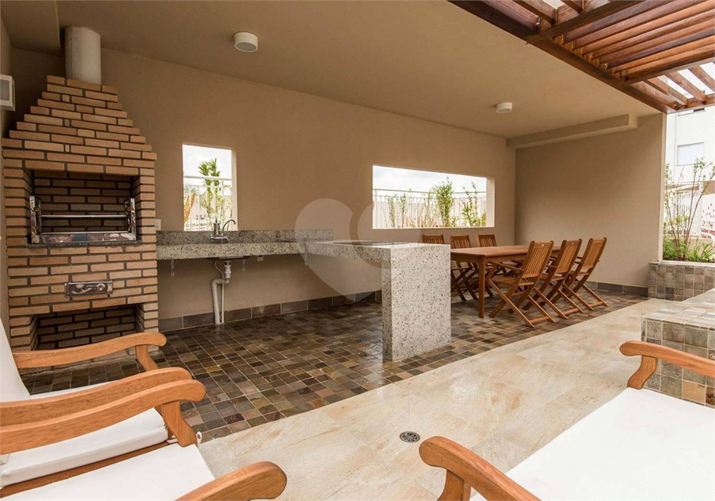 Apartamento à venda com 2 quartos, sendo 1 suíte,  em Fazenda Morumbi, São Paulo, SP