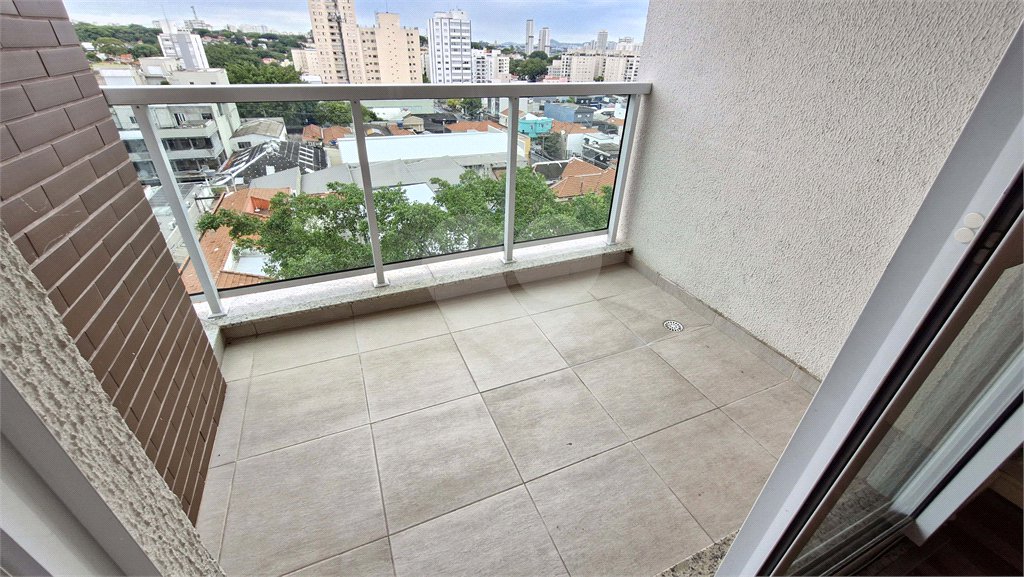 Apartamento à venda ou para alugar com 2 quartos, sendo 1 suíte,  em Lapa, São Paulo, SP