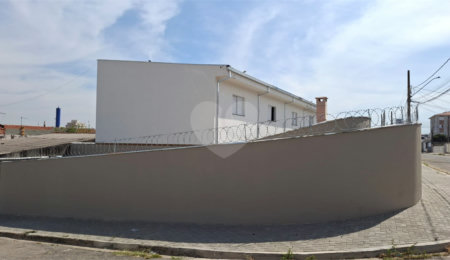 Sobrado à venda com 2 quartos em Vila Colorau, Sorocaba, SP