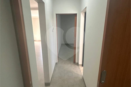 Casa à venda com 4 quartos em Vila Cidade Industrial (vila Xavier), Araraquara, SP