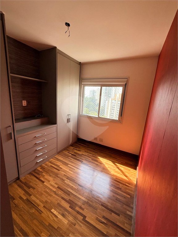 Apartamento à venda com 3 suítes em Vila Andrade, São Paulo, SP