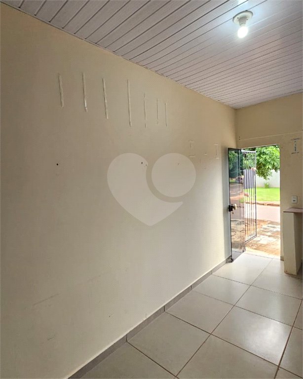 Salão para alugar com 1 suíte,  em Jardim Estoril, Ponta Porã, MS