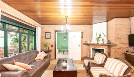 Casa à venda com 4 quartos, sendo 1 suíte,  em Vila Guarani (z Sul), São Paulo, SP