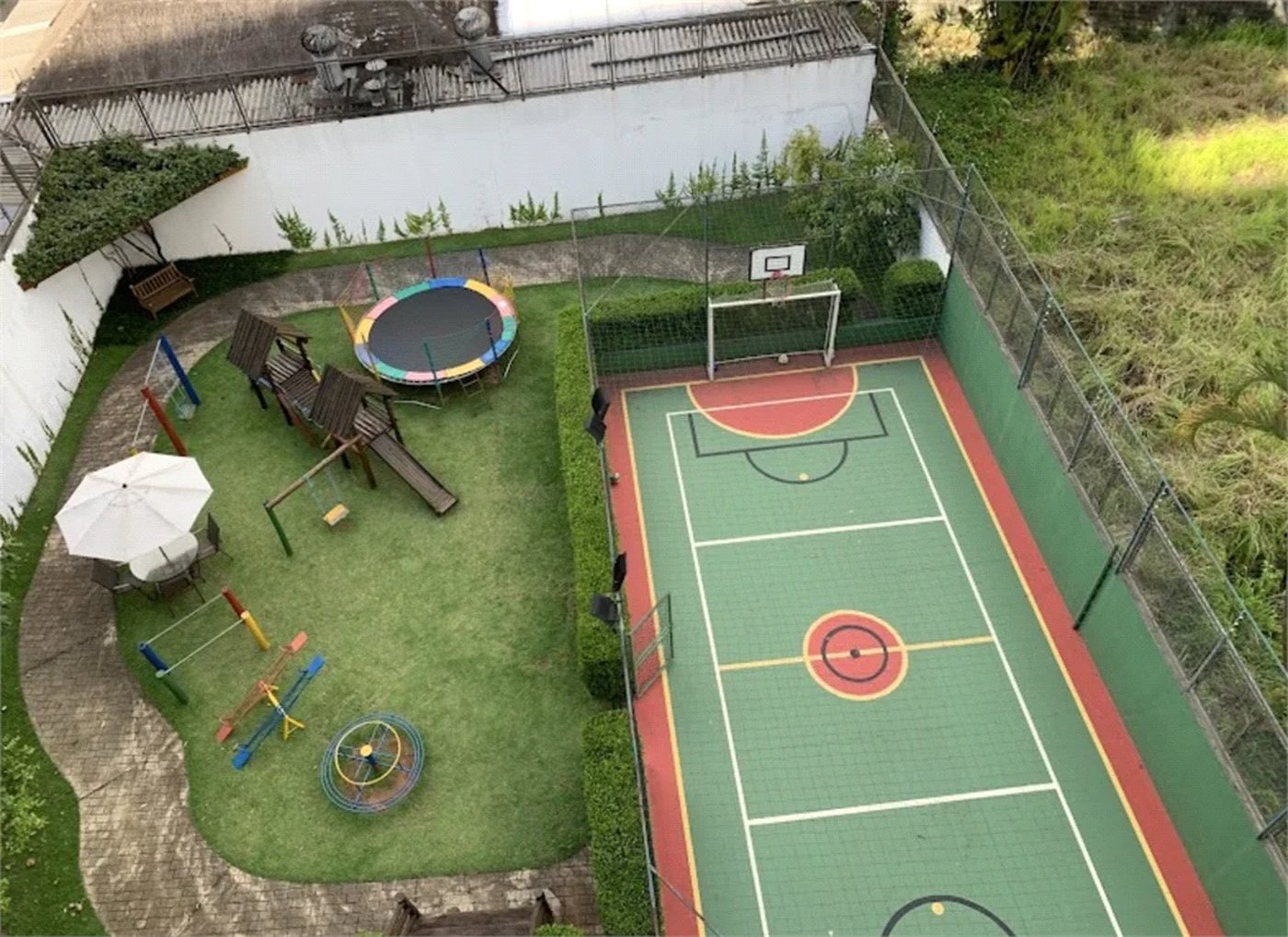 Cobertura à venda com 3 quartos, sendo 1 suíte,  em Vila Suzana, São Paulo, SP