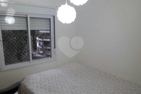 Apartamento à venda com 2 quartos, sendo 1 suíte,  em Jardim Parque Morumbi, São Paulo, SP