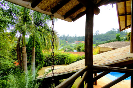 Casa à venda com 4 suítes no condomínio Estância Marambaia, Vinhedo - SP