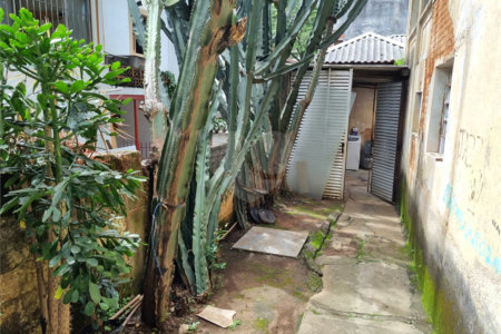 Casa na Vila Madalena com 240 metros quadrados de terreno