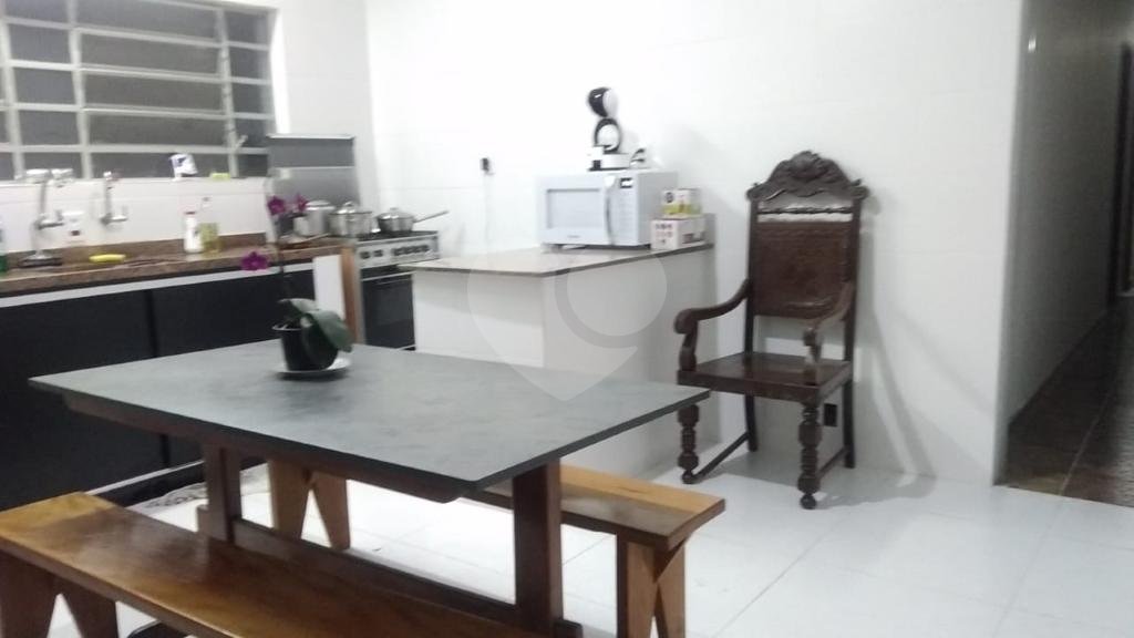 Casa à venda com 3 quartos, sendo 1 suíte,  em Chora Menino, São Paulo, SP