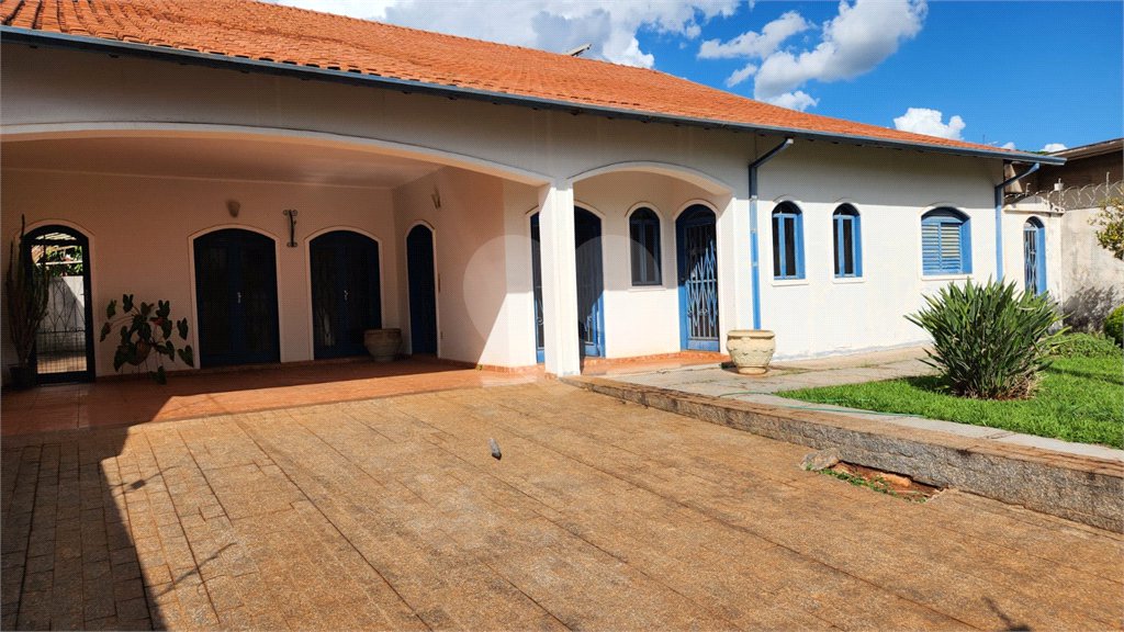Casa à venda com 4 suítes em Vila Harmonia, Araraquara, SP