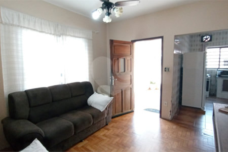 Casa à venda com 3 quartos, sendo 1 suíte,  no Centro, Vinhedo, SP
