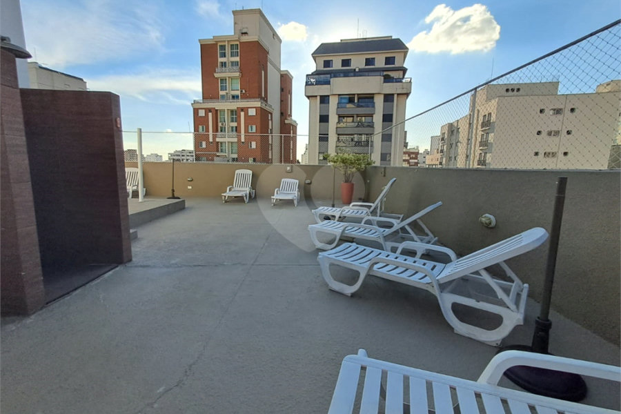 Apartamento à venda com 3 quartos, sendo 1 suíte,  em Paraíso, São Paulo, SP