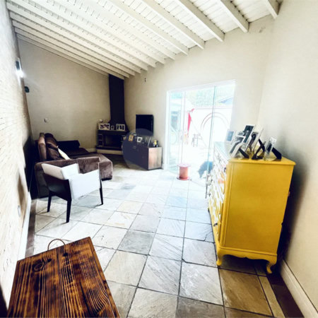 Casa à venda com 3 quartos, sendo 1 suíte, em Vila Nastri, Itapetininga, SP