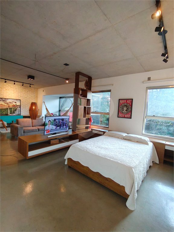 Apartamento para alugar com 1 quarto em Santo Amaro, São Paulo, SP