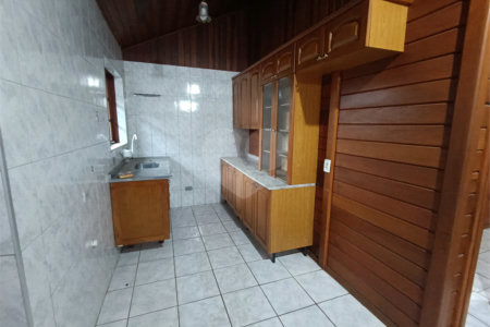 Casa à venda com 3 quartos, sendo 1 suíte,  em Jardim Villaça, São Roque, SP