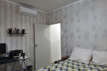 Sobrado à venda com 3 quartos, sendo 1 suíte, em Brooklin, São Paulo, SP