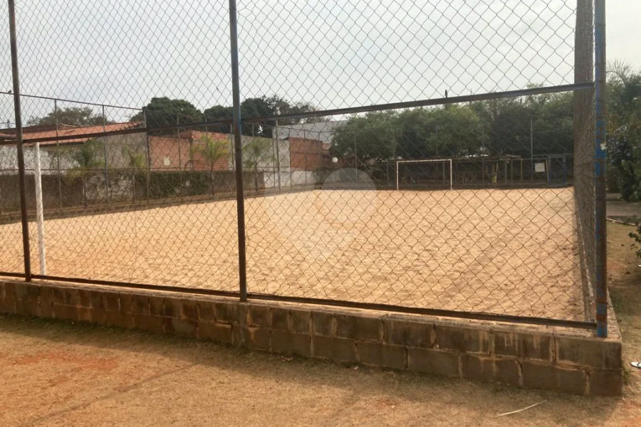 Casa à venda no Condominio Bertolin II