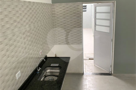 Casa Térrea à venda com 3 quartos, sendo 1 suíte, em Vila Nova Bonsucesso, Guarulhos, SP