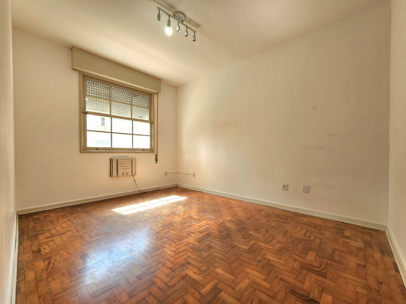 Apartamento com 3 dormitórios para alugar, 130 m² por R$ 5.500,00/mês - Gonzaga - Santos/SP
