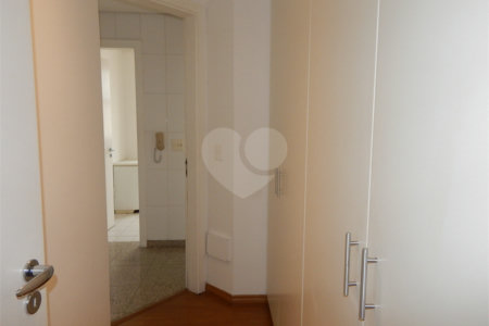 Apartamento à venda com 4 suítes em Moema, São Paulo, SP