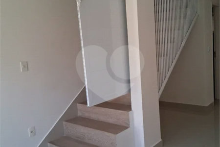 Casa à venda com 3 quartos, sendo 1 suíte, no condomínio Verdana, Jundiaí - SP