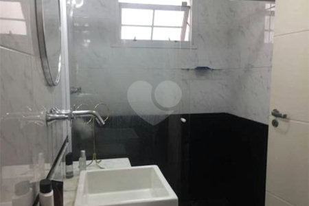 Casa à venda com 4 quartos, sendo 3 suítes, no condomínio Residencial Nova Cantareira, São Paulo - SP