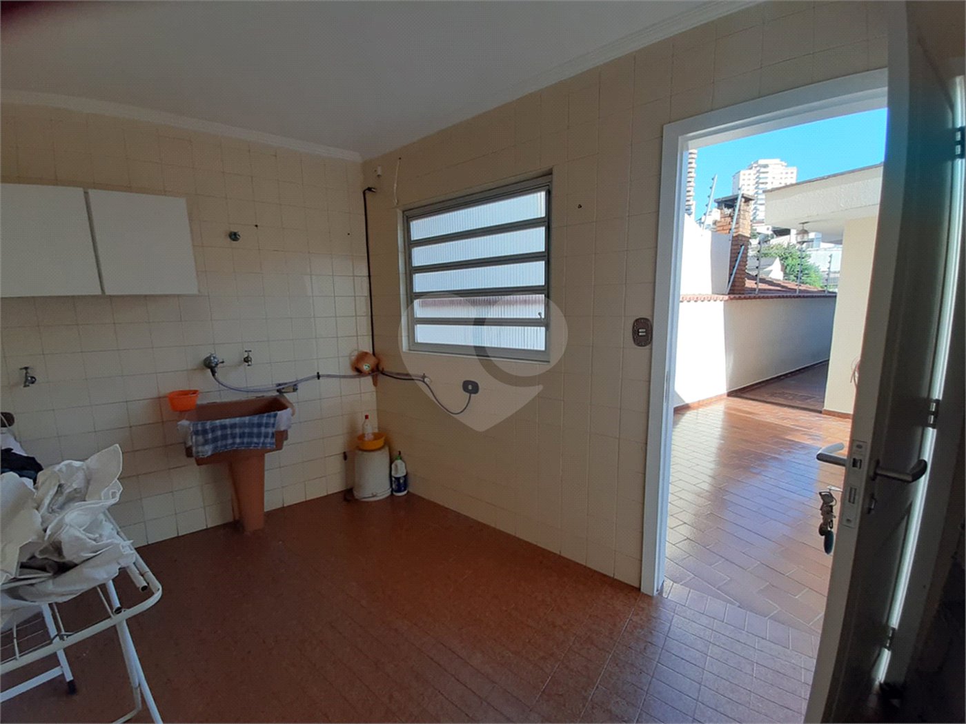 Casa à venda com 4 quartos, sendo 2 suítes, em Jardim Franca, São Paulo, SP