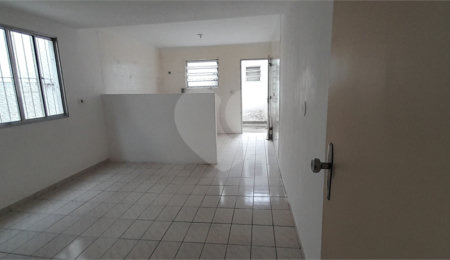 Casa à venda ou para alugar com 3 quartos, sendo 1 suíte,  em Santo Amaro, São Paulo, SP