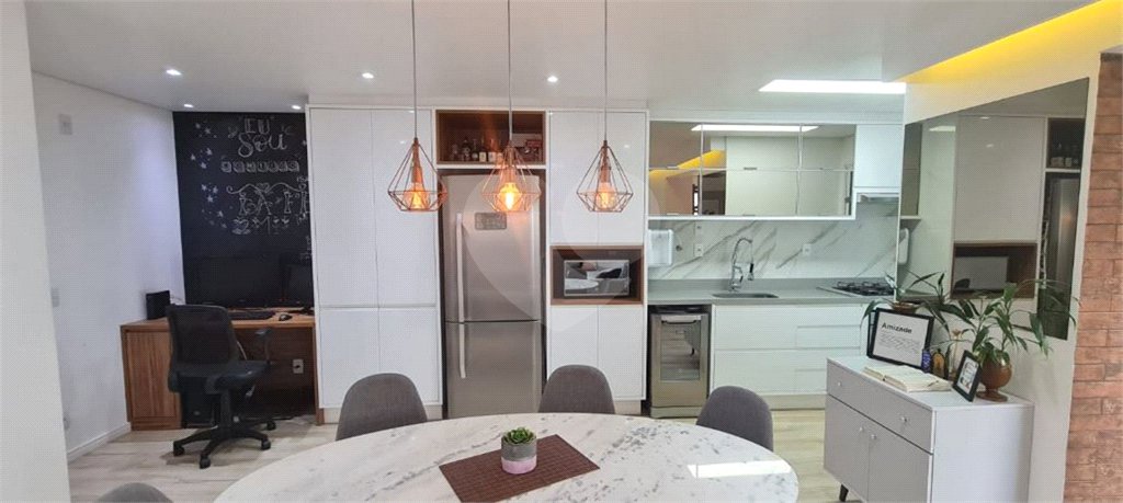 Apartamento à venda com 2 quartos, sendo 1 suíte,  em Barra Funda, São Paulo, SP