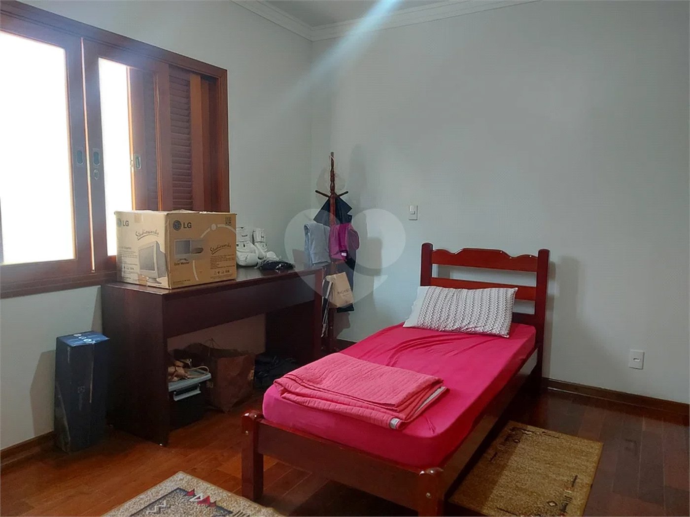 Casa à venda com 4 quartos, sendo 3 suítes, no Centro, Vinhedo, SP