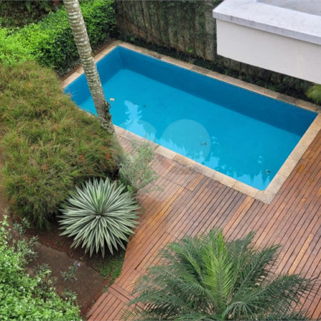 Sobrado à venda com 4 suítes em Alto da Boa Vista, São Paulo, SP