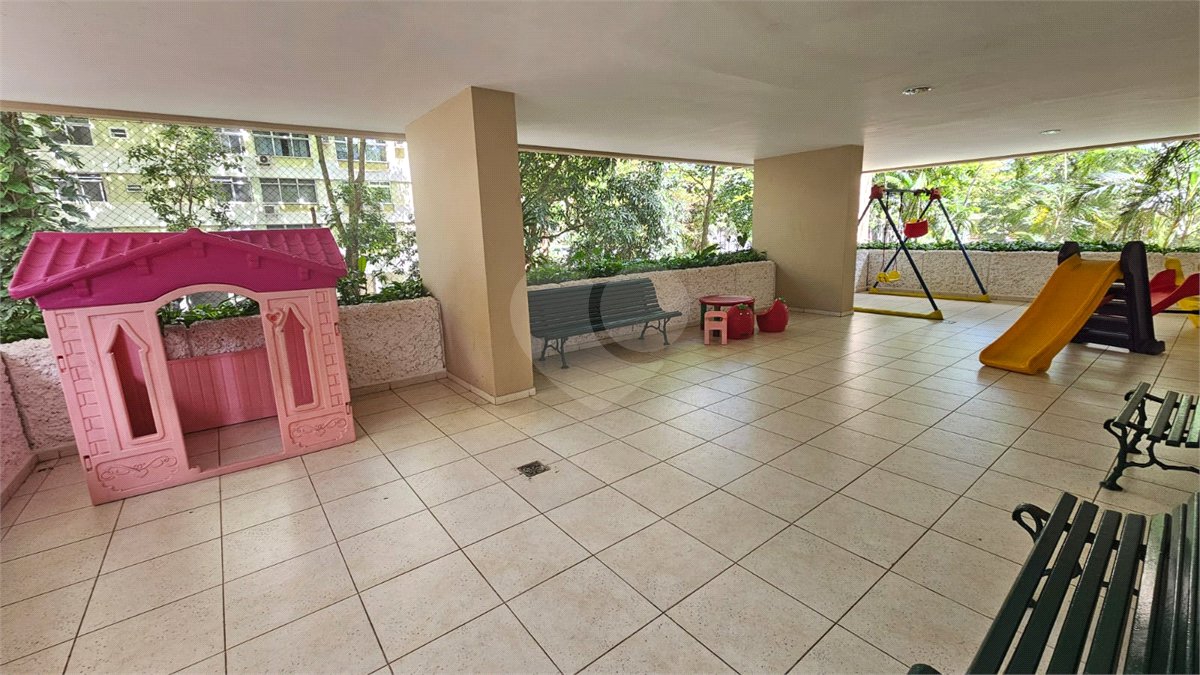 Apartamento à venda com 3 quartos, sendo 1 suíte, em Leblon, Rio de Janeiro, RJ