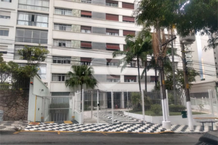Apartamento à venda com 3 quartos, sendo 2 suítes, em Perdizes, São Paulo, SP