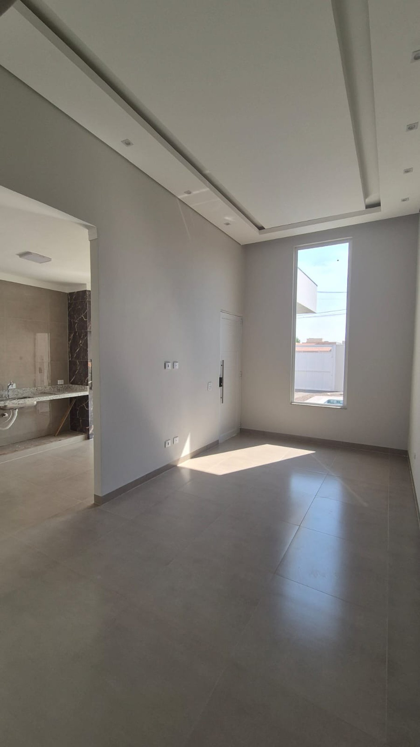 Casa à venda com 3 quartos, sendo 1 suíte,  em Jardim dos Ipes, Três Lagoas, MS