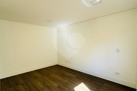 Apartamento à venda com 3 suítes em Baeta Neves, São Bernardo do Campo, SP