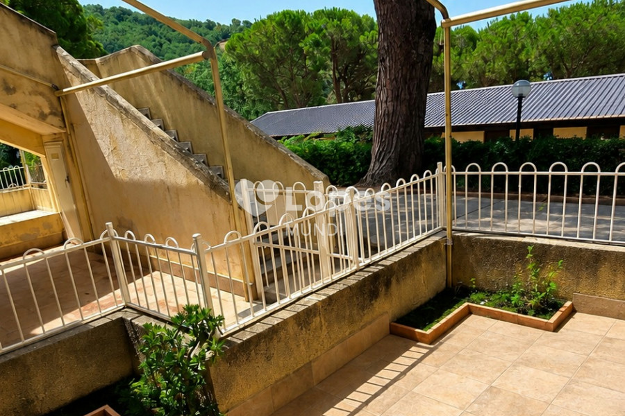 Apartamento com 1 quarto à venda em San Lucido – A 500 m da praia