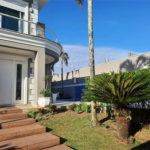Casa com 6 dormitórios à venda, 700 m² por R$ 10.000.000,00 - Loteamento João Batista Julião - Guarujá/SP