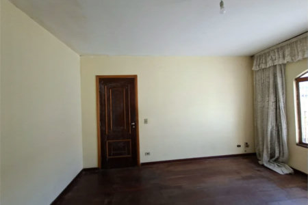 Sobrado à venda com 3 quartos, sendo 1 suíte, em Jardim Esmeralda, São Paulo, SP